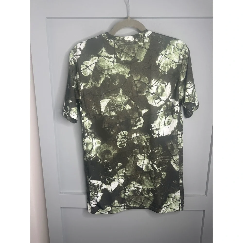 Nike The Nike Tee Floral Print Training T-Shirt Men's‎ Small Green